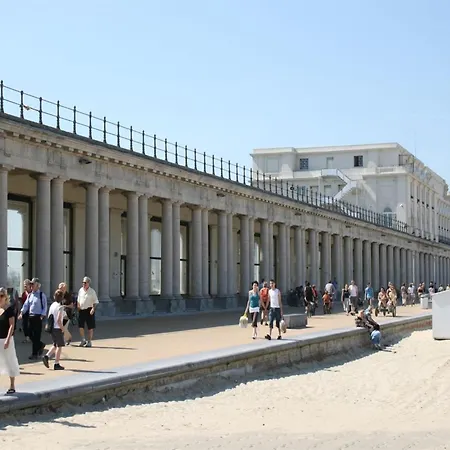 By The In With Terrace Apartmán *